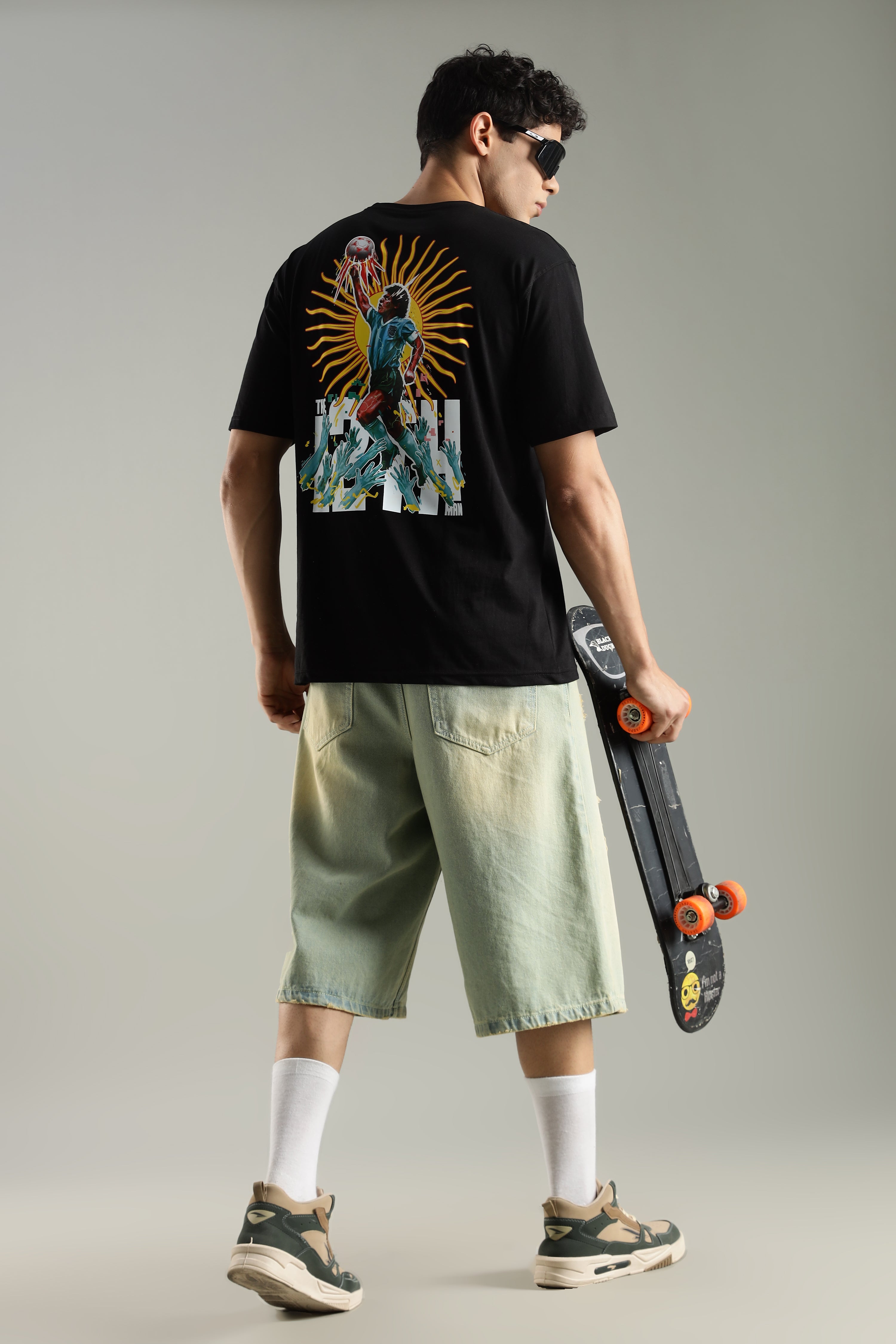 EL DIOS – HAND OF GOD | Maradona | Unisex Oversized Graphic T-Shirt | Drop-Shoulder | 180 GSM Biowashed Cotton