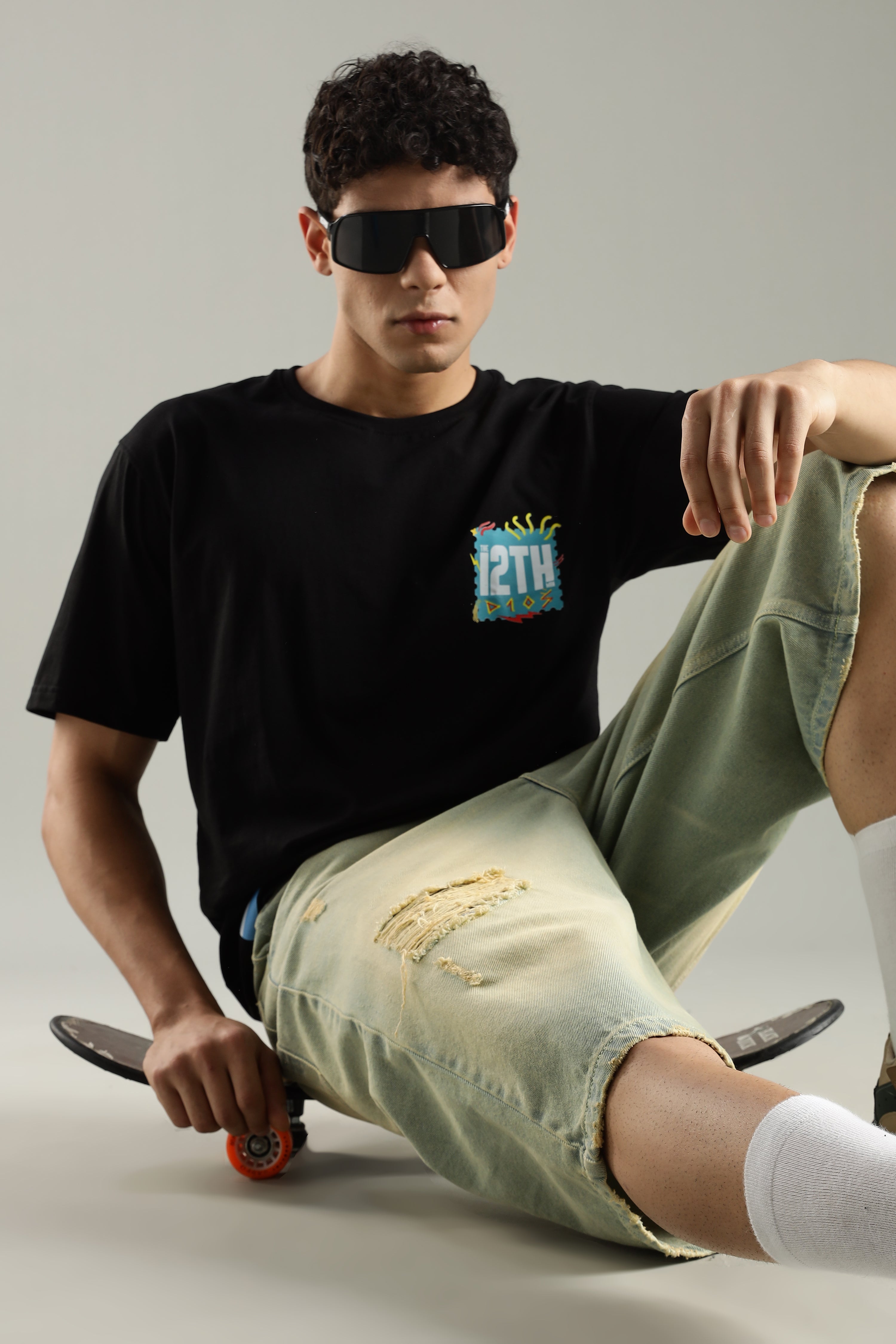 EL DIOS – HAND OF GOD | Maradona | Unisex Oversized Graphic T-Shirt | Drop-Shoulder | 180 GSM Biowashed Cotton